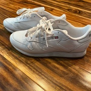 Women’s Reebok Classic Sneaker (Leather)